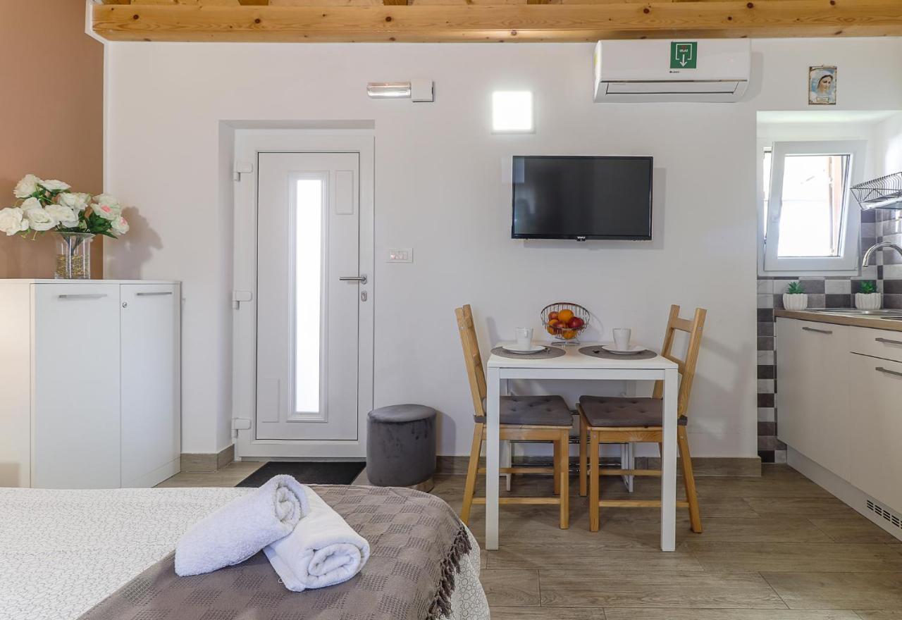 Apartman Juraj i Matej Vrsar Bagian luar foto